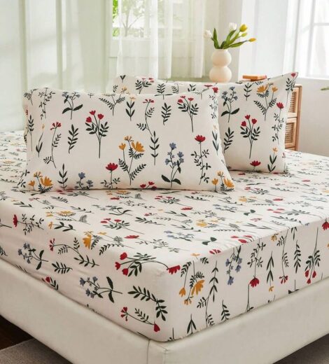Fitted Sheets – White & Printed