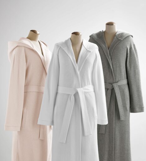 White Waffle Bathrobe – Lightweight, Soft & Absorbent Robe for Hotels, Spas & Home Use